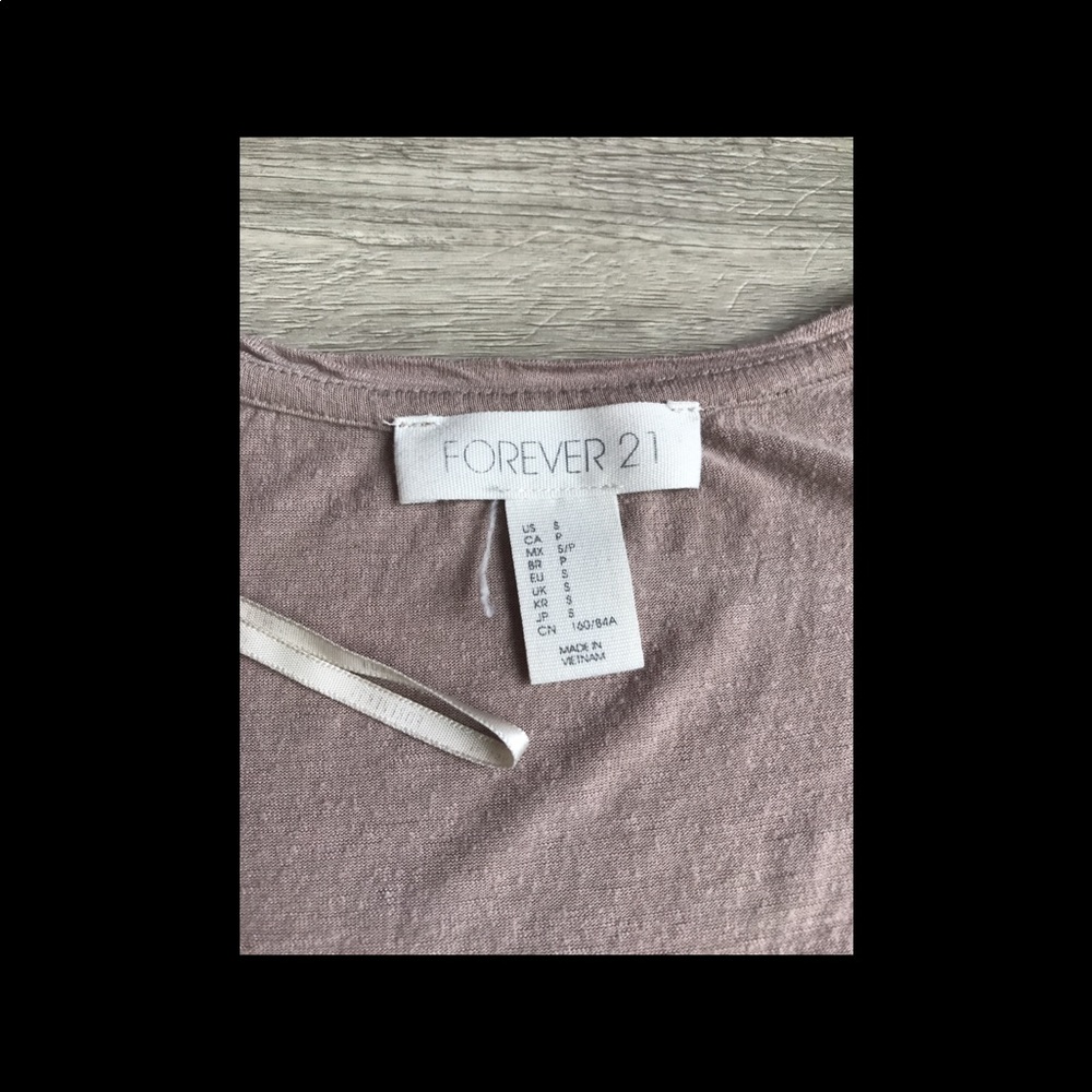 Brown V-Neck - Picture 3 of 3